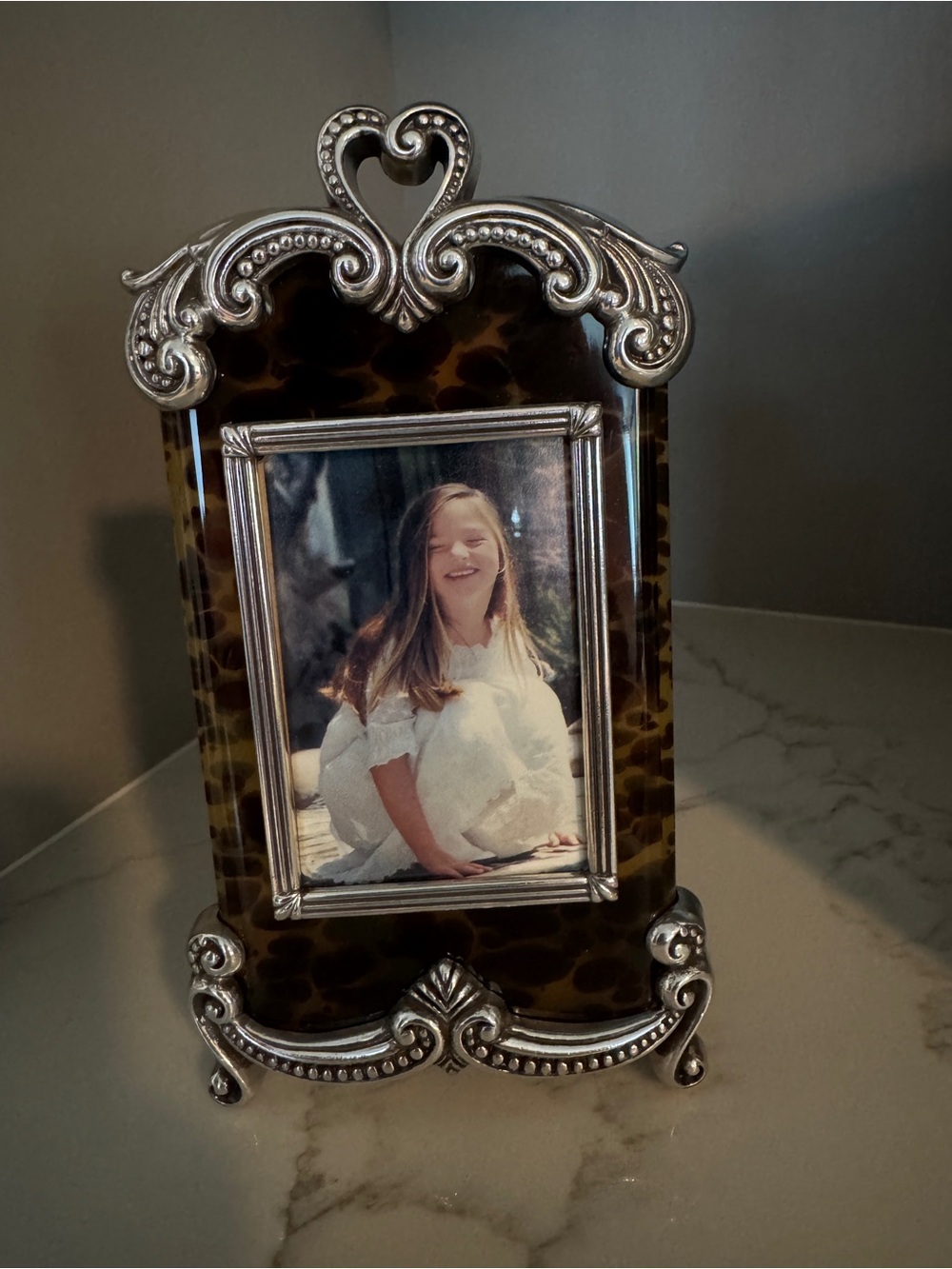 BRIGHTON Tortoiseshell-Style Photo Frame with Classic Accents
